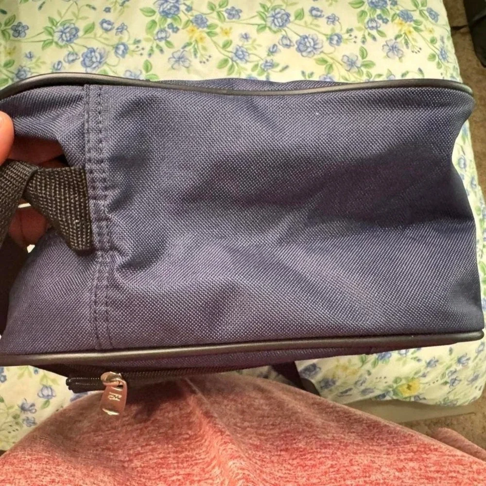 American Tourister Navy Blue Laptop Messenger Carry On Travel Bag Office 15
